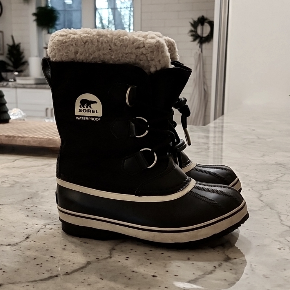 Boys Sorel Yoot Pac Snow boots